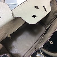 $143.80 USD Hermes AAA Quality Handbags #283043