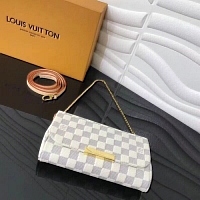$58.00 USD Louis Vuitton AAA Quality Messenger Bags #435179