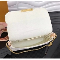 $58.00 USD Louis Vuitton AAA Quality Messenger Bags #435179