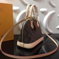 $135.00 USD Louis Vuitton LV AAA Quality Messenger Bags For Women #785146