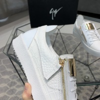 $82.00 USD Giuseppe Zanotti Casual Shoes For Men #821424