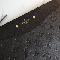 $50.00 USD Louis Vuitton AAA Quality Wallets #902128