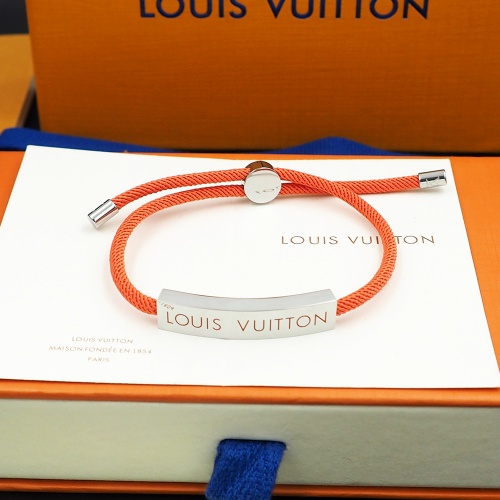 Louis Vuitton LV Bracelet #925563