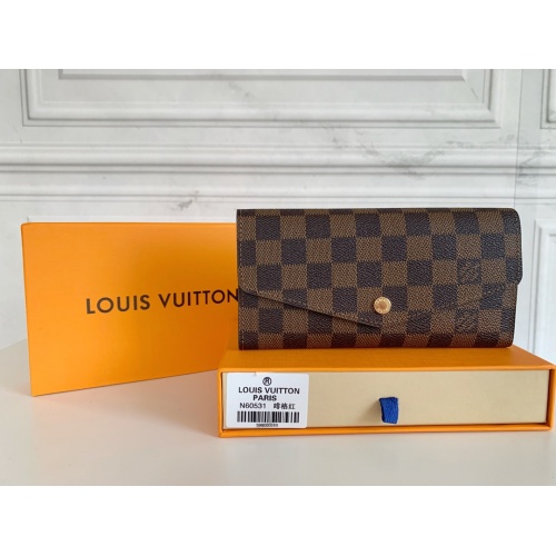 Louis Vuitton LV Wallets In Red For Women #958530