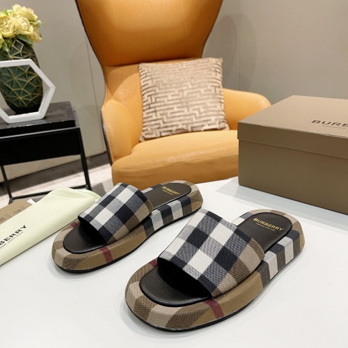 Burberry Slippers For Women #959390
