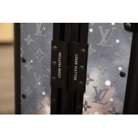 $210.00 USD Louis Vuitton Luggage For Unisex #996205