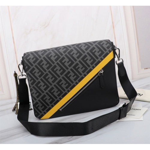 Fendi AAA Man Messenger Bags #1011585