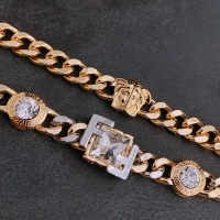 $42.00 USD Versace Necklace #1007595