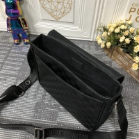 $68.00 USD Louis Vuitton AAA Man Messenger Bags #1028915