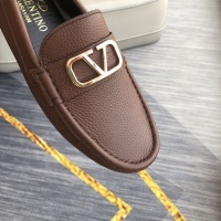 $98.00 USD Valentino Leather Shoes For Men #1049576