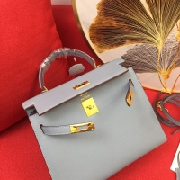 $92.00 USD Hermes AAA Quality Messenger Bags For Women #1082921