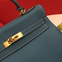 $96.00 USD Hermes AAA Quality Messenger Bags For Women #1082945