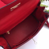 $82.00 USD Hermes AAA Quality Messenger Bags For Women #1082948