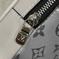 $64.00 USD Louis Vuitton AAA Man Messenger Bags #1094424