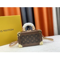 $130.00 USD Louis Vuitton AAA Quality Messenger Bags For Women #1113626