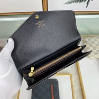 $82.00 USD Louis Vuitton AAA Quality Wallets For Women #1114384