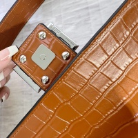 $160.00 USD Fendi AAA Quality Messenger Bags For Women #1119529