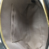 $80.00 USD Gucci AAA Quality Messenger Bags For Women #1126637