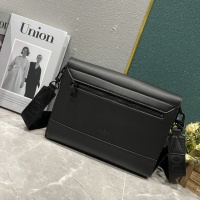 $82.00 USD Louis Vuitton AAA Man Messenger Bags #1132323