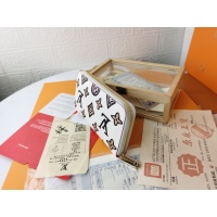 $38.00 USD Louis Vuitton LV Wallets For Women #1132976