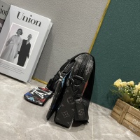 $72.00 USD Louis Vuitton AAA Man Messenger Bags #1139310