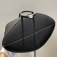$125.00 USD Burberry AAA Quality Handbags For Women #1139943