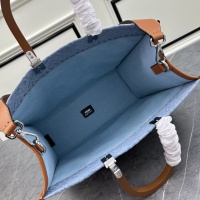 $100.00 USD Fendi AAA Quality Tote-Handbags For Women #1144376