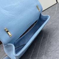 $190.00 USD Burberry AAA Quality Messenger Bags For Women #1144389