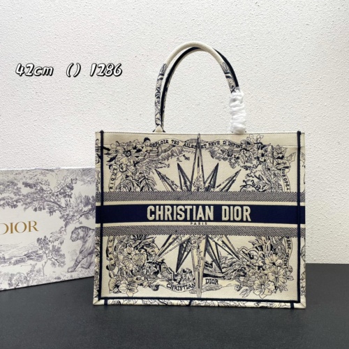 Christian Dior AAA Quality Tote-Handbags For Women #1158458 $122.00 USD, Wholesale Replica Christian Dior AAA Quality Handbags