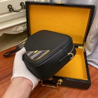 $88.00 USD Fendi AAA Man Messenger Bags #1155684