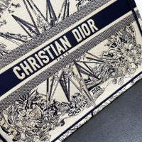 $122.00 USD Christian Dior AAA Quality Tote-Handbags For Women #1158458
