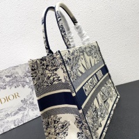 $115.00 USD Christian Dior AAA Quality Tote-Handbags For Women #1158459
