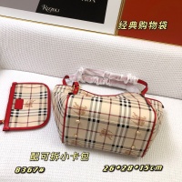 $88.00 USD Burberry AAA Quality Shoulder Bags For Women #1159600