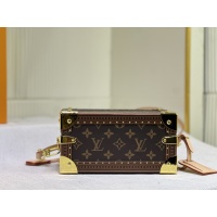 $118.00 USD Louis Vuitton AAA Quality Messenger Bags For Women #1170512