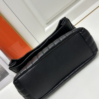 $108.00 USD Balenciaga AAA Quality Shoulder Bags For Women #1170872