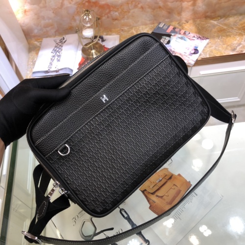 Hermes AAA Man Messenger Bags #1174679