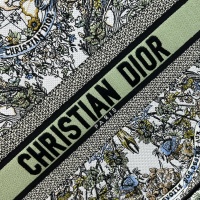 $102.00 USD Christian Dior AAA Quality Tote-Handbags For Women #1175365