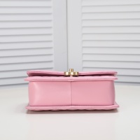 $88.00 USD Chanel AAA Quality Messenger Bags For Women #1182083