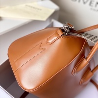 $240.00 USD Givenchy AAA Quality Handbags For Women #1185505