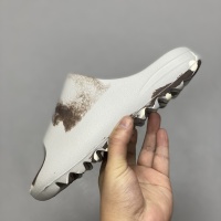 $42.00 USD Adidas Yeezy Slippers For Men #1186919