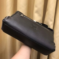 $96.00 USD Louis Vuitton AAA Man Messenger Bags #1209773