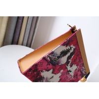 $98.00 USD Louis Vuitton AAA Quality Wallets #1224718