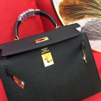 $98.00 USD Hermes AAA Quality Handbags For Women #1225290