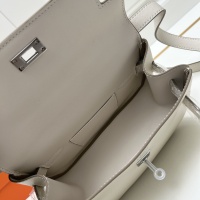 $108.00 USD Hermes AAA Quality Messenger Bags For Women #1229743