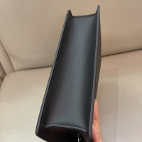 $140.00 USD Fendi AAA Man Wallets #1230506