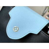 $82.00 USD Louis Vuitton AAA Quality Messenger Bags For Women #1233188
