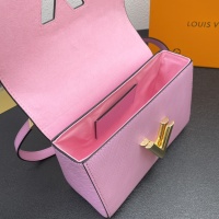 $112.00 USD Louis Vuitton AAA Quality Messenger Bags For Women #1238020
