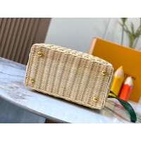 $128.00 USD Louis Vuitton AAA Quality Messenger Bags For Women #1238581