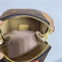 $60.00 USD Louis Vuitton AAA Quality Messenger Bags For Women #1238590