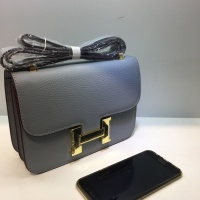 $92.00 USD Hermes AAA Quality Messenger Bags For Women #1238685
